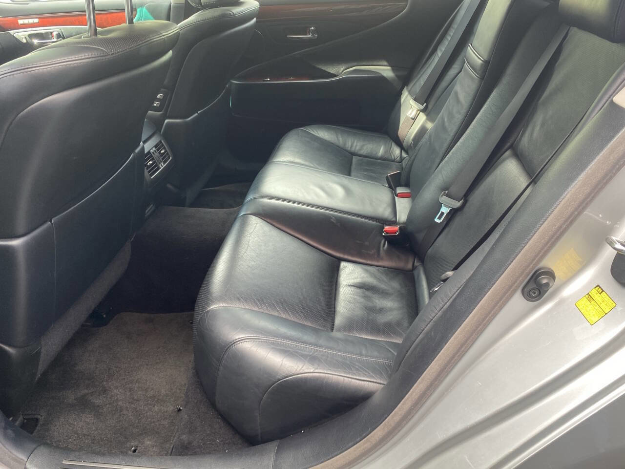 Used 2010 Lexus LS 460 AWD image 18