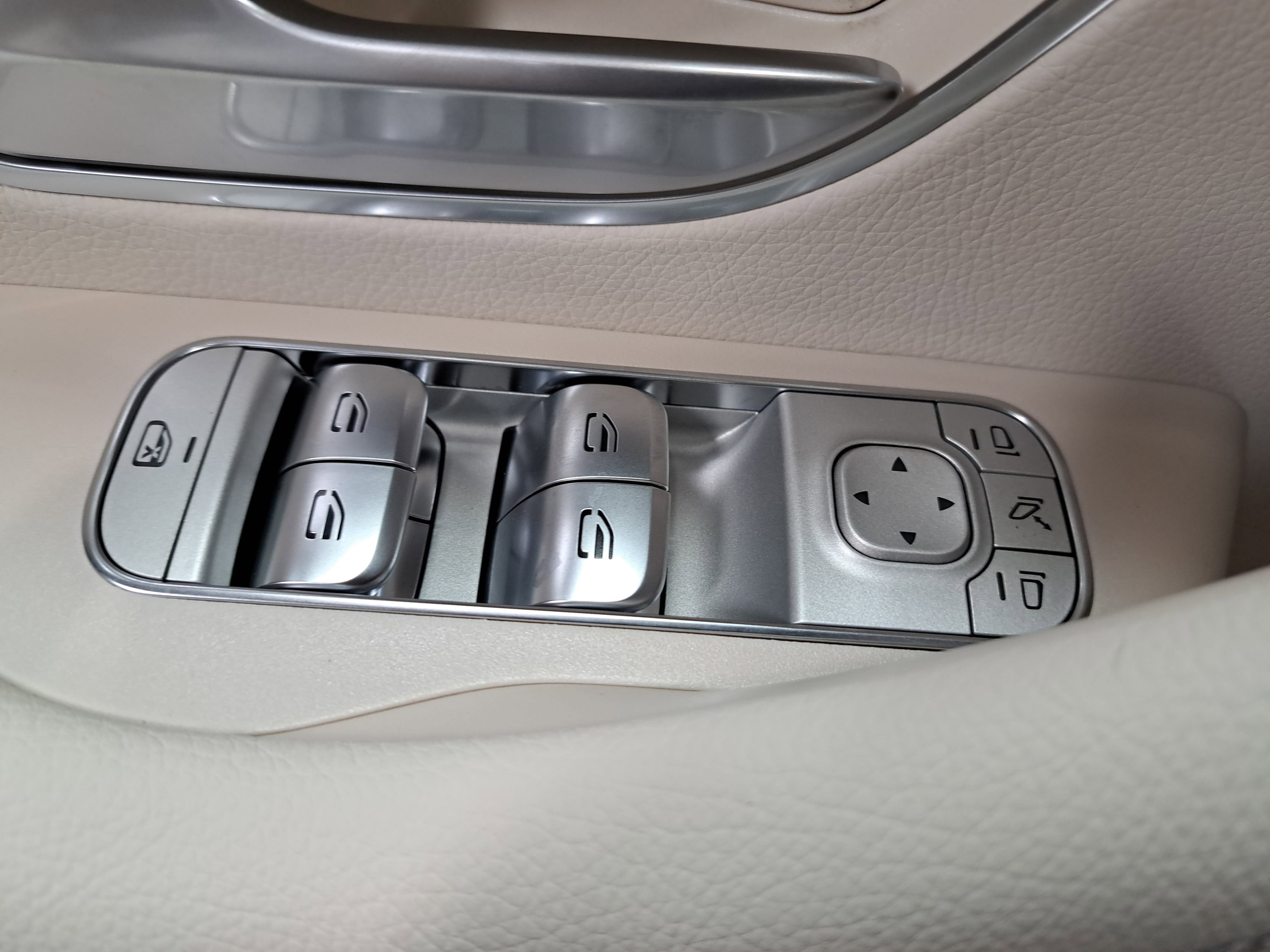 New 2026 Mercedes-Benz GLE 450 4MATIC image 29