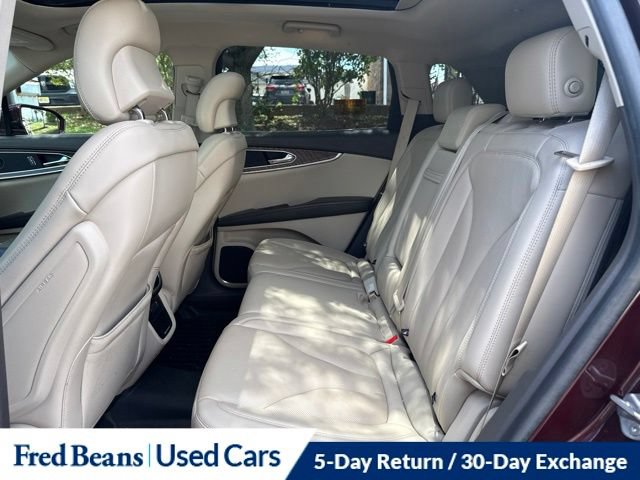 Used 2019 Lincoln Nautilus Reserve w/ Cargo Utility Package FWD image 16