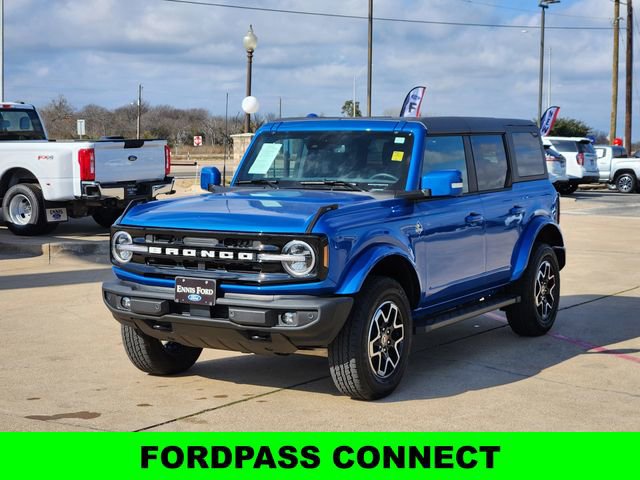 Used 2024 Ford Bronco Outer Banks image 3