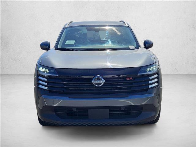 Used 2025 Nissan Kicks SR FWD image 2