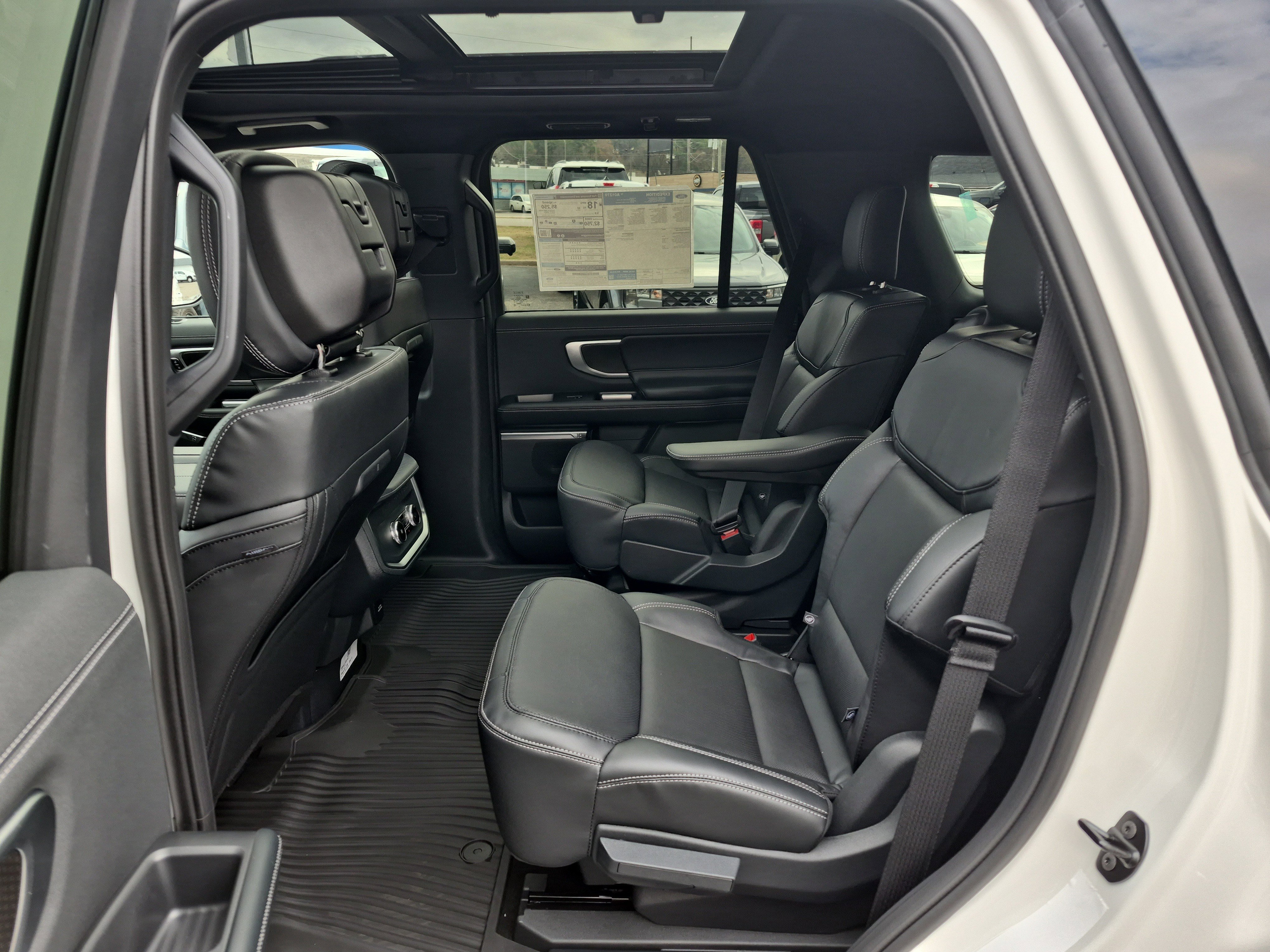 New 2026 Ford Expedition Platinum w/ Stealth Appearance Package image 16