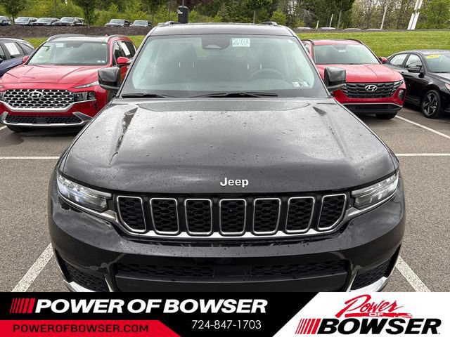 Used 2023 Jeep Grand Cherokee L Laredo AWD/4WD image 8