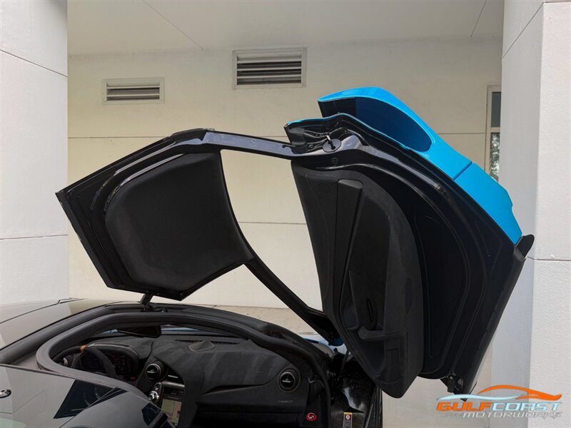 Used 2021 McLaren 765LT RWD image 39