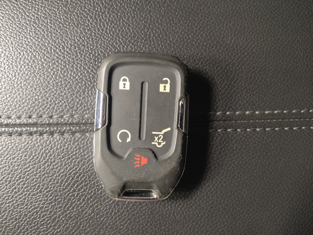 Used 2022 GMC Terrain SLT w/ Tech Package image 32