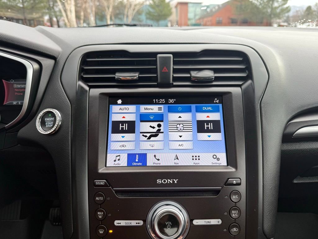 Used 2019 Ford Fusion Titanium image 28