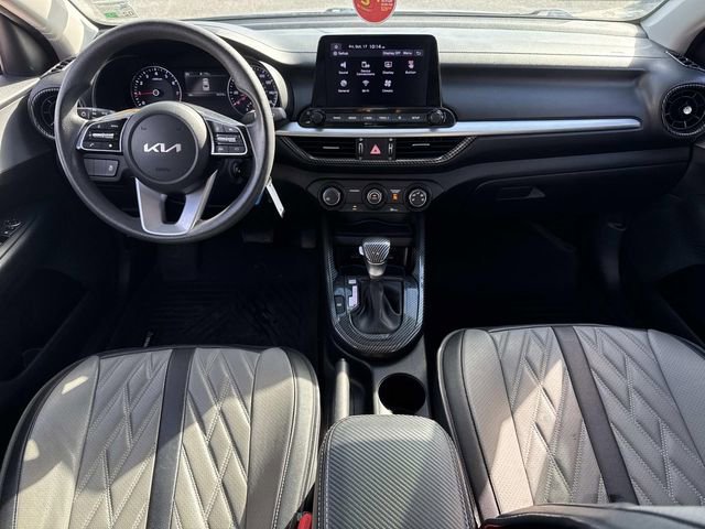 Used 2023 Kia Forte LXS image 12