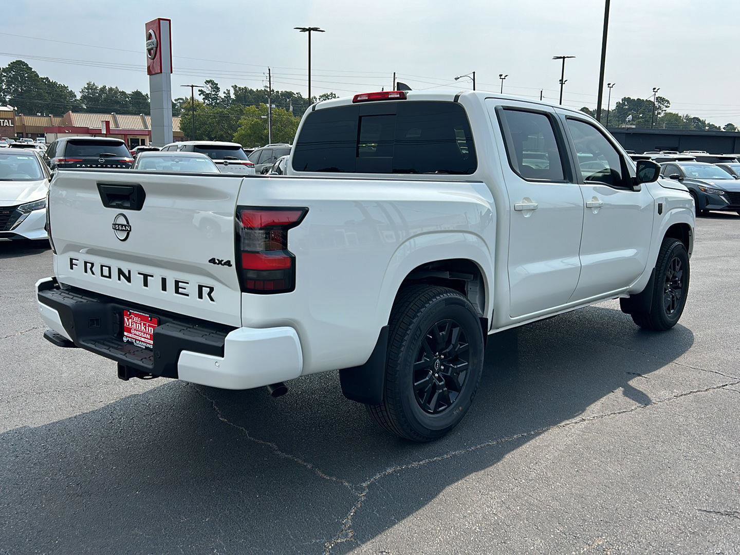 New 2026 Nissan Frontier SV w/ Tow Package image 7