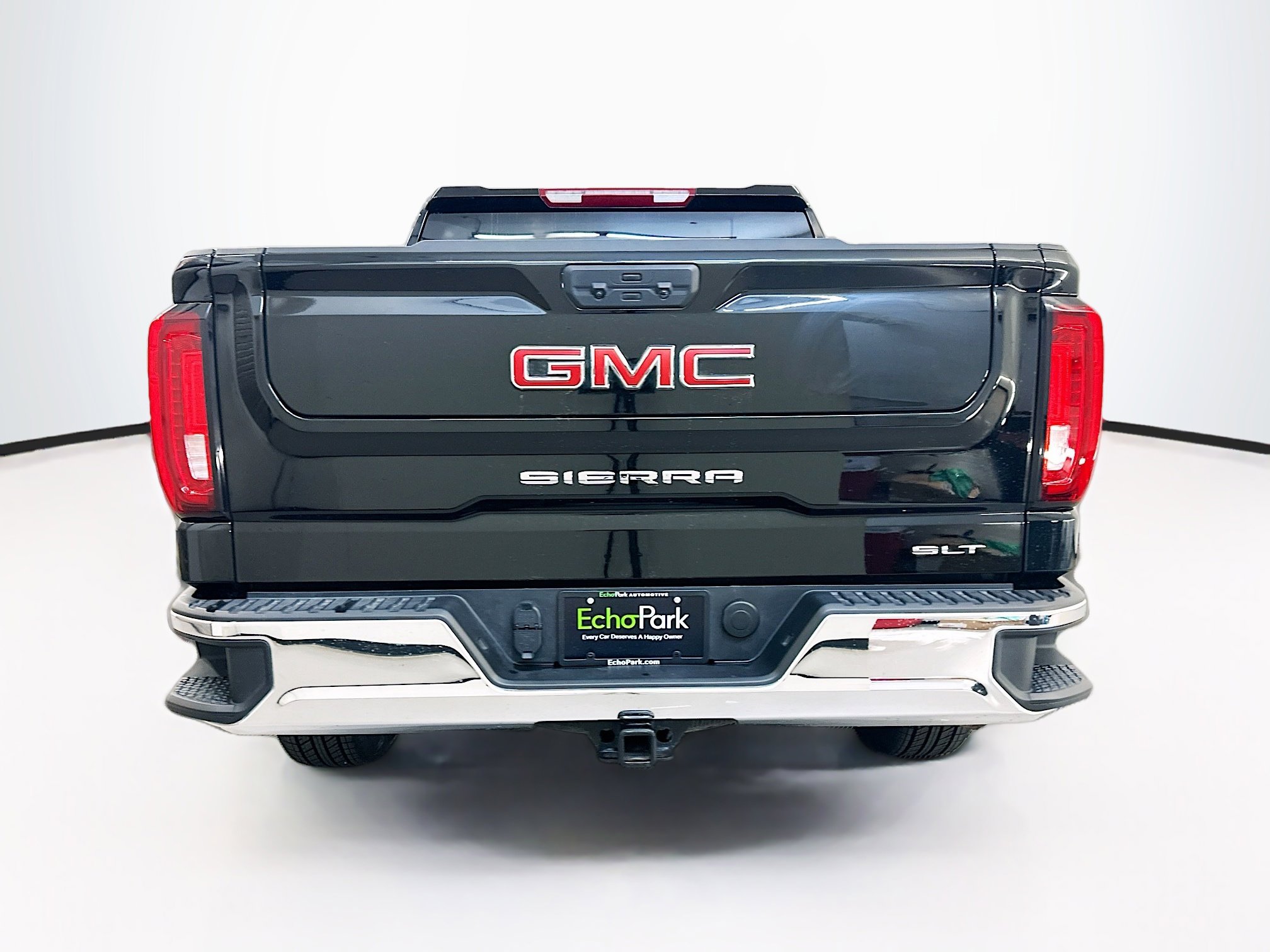 Used 2025 GMC Sierra 1500 SLT image 7