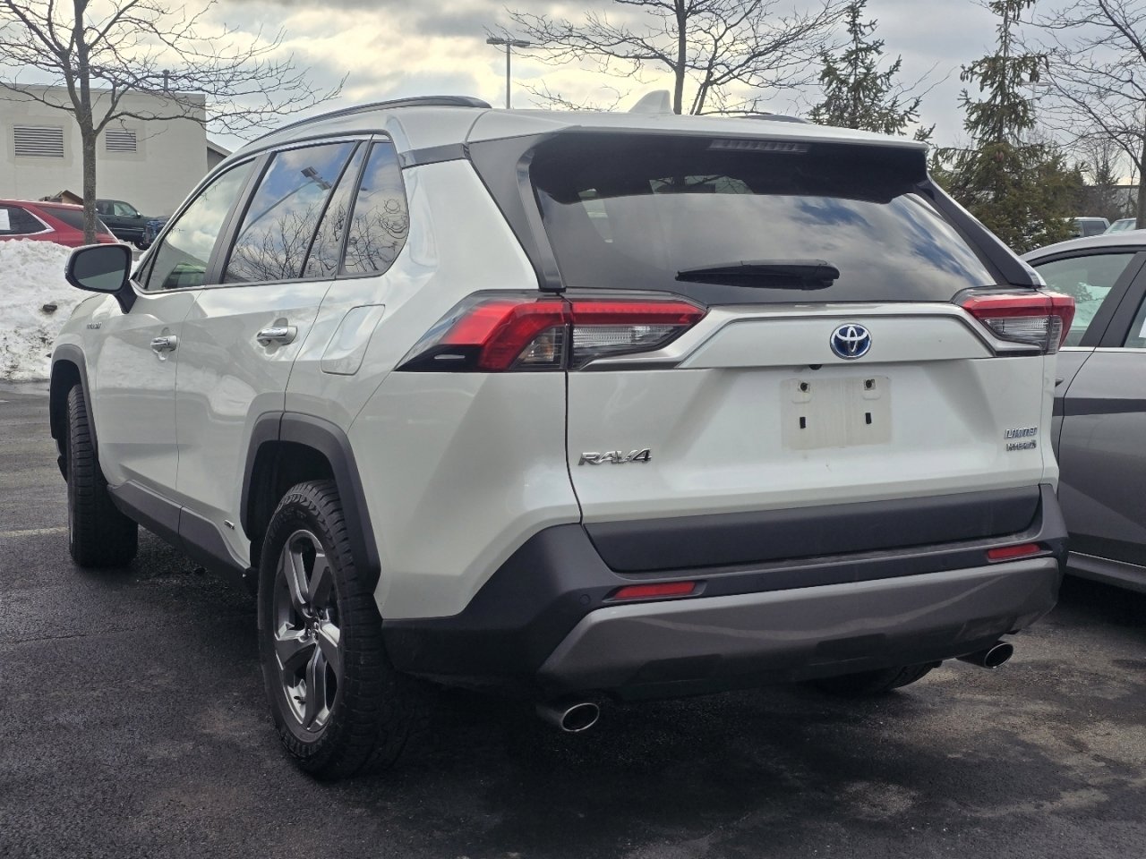 Used 2019 Toyota RAV4 Limited image 5
