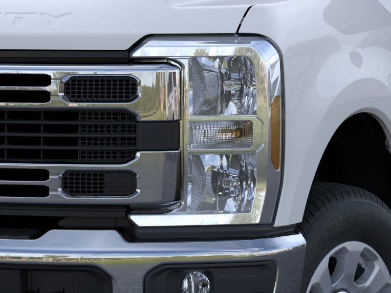 New 2025 Ford F250 XLT image 18