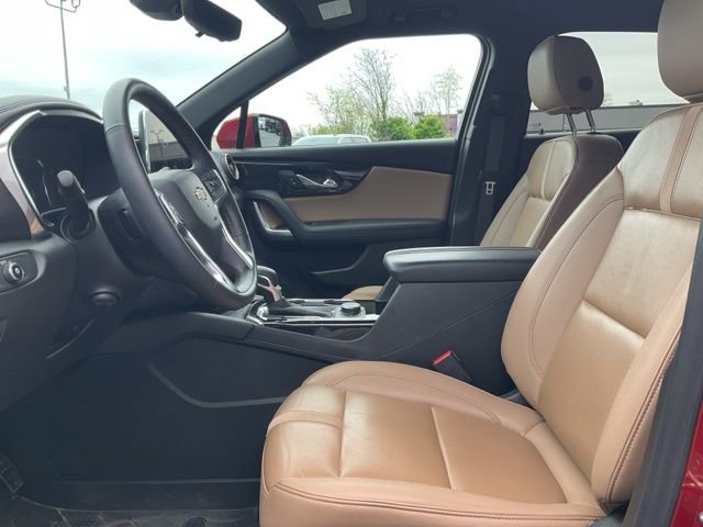Certified 2023 Chevrolet Blazer Premier w/ Driver Confidence II Package AWD/4WD image 2