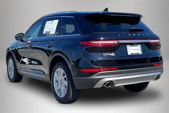 Used 2022 Lincoln Corsair FWD image 4