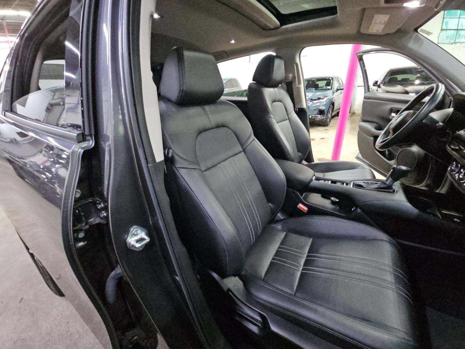 Used 2024 Honda HR-V EX-L image 14