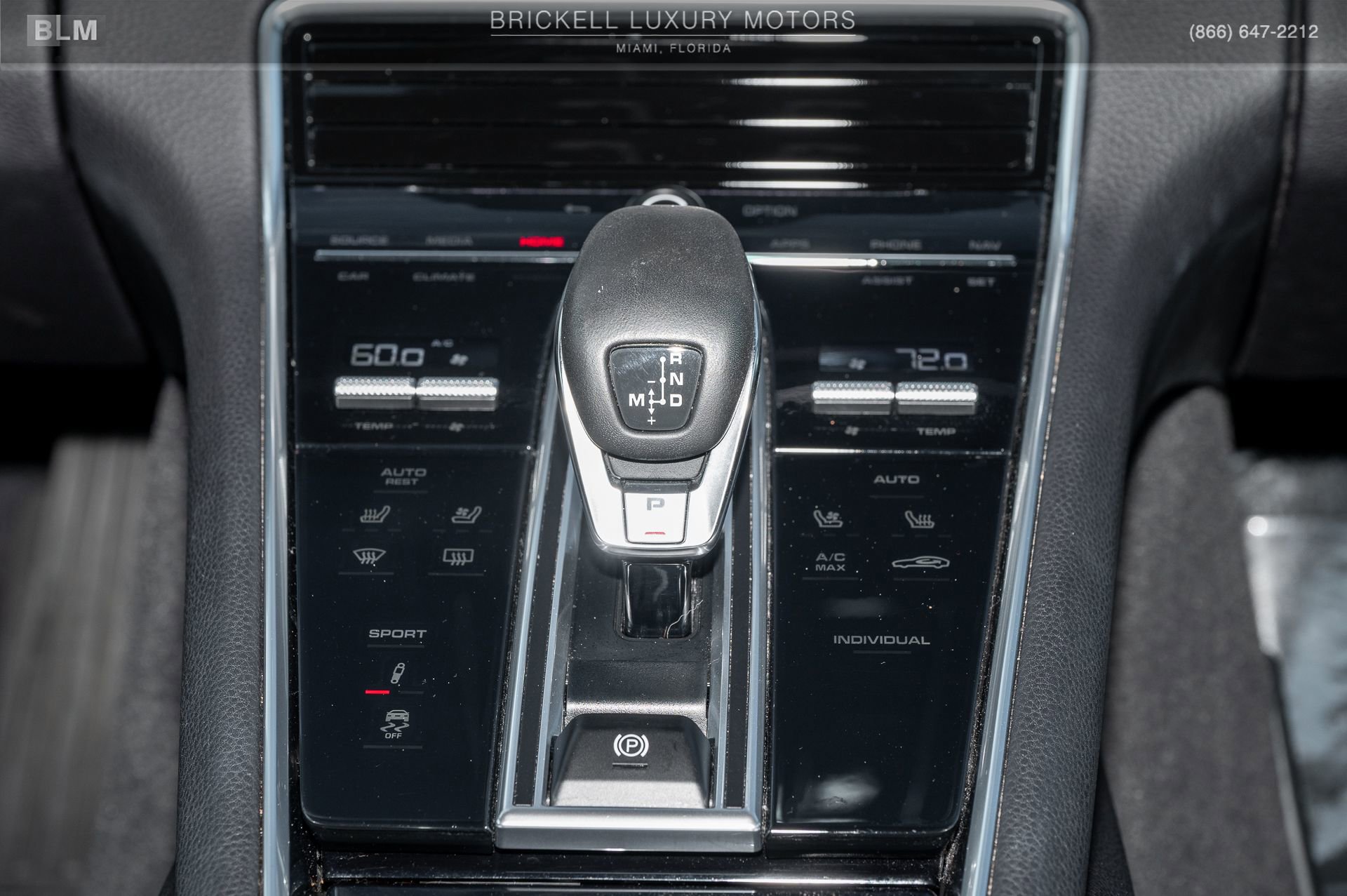 Used 2022 Porsche Panamera 4 Platinum Edition image 23