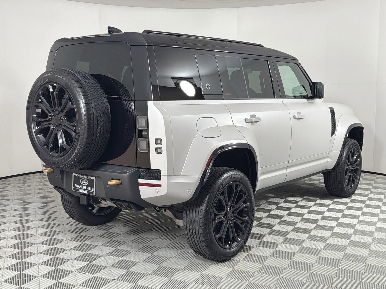 New 2026 Land Rover Defender 110 OCTA image 5