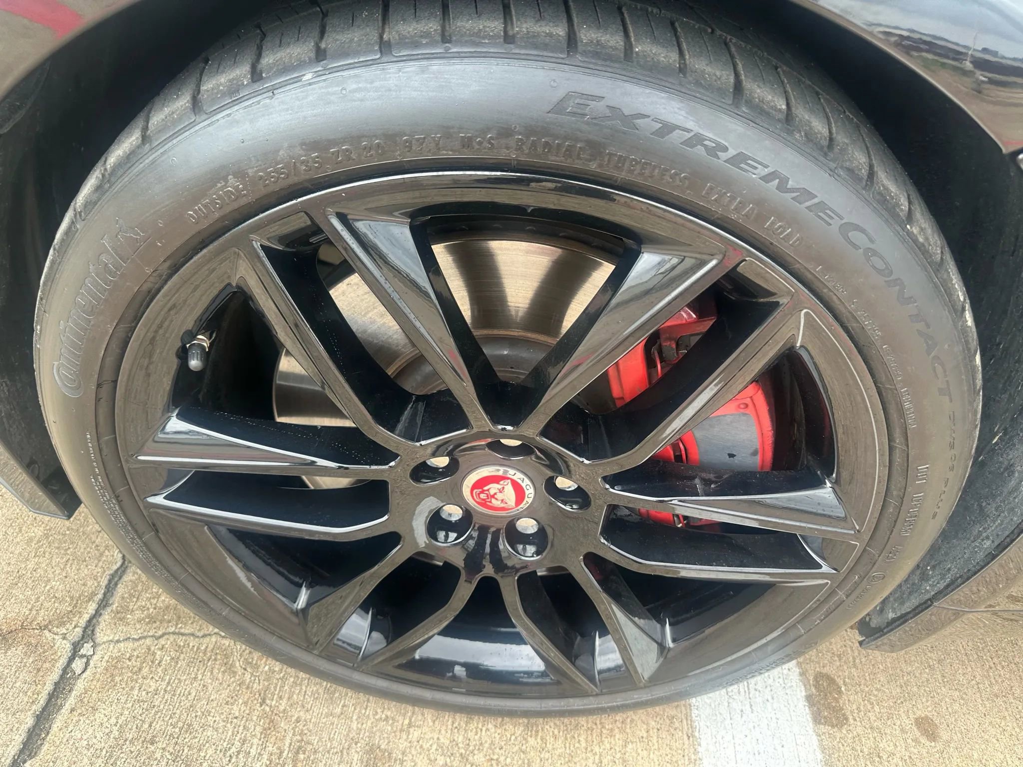 Used 2014 Jaguar F-TYPE S image 3