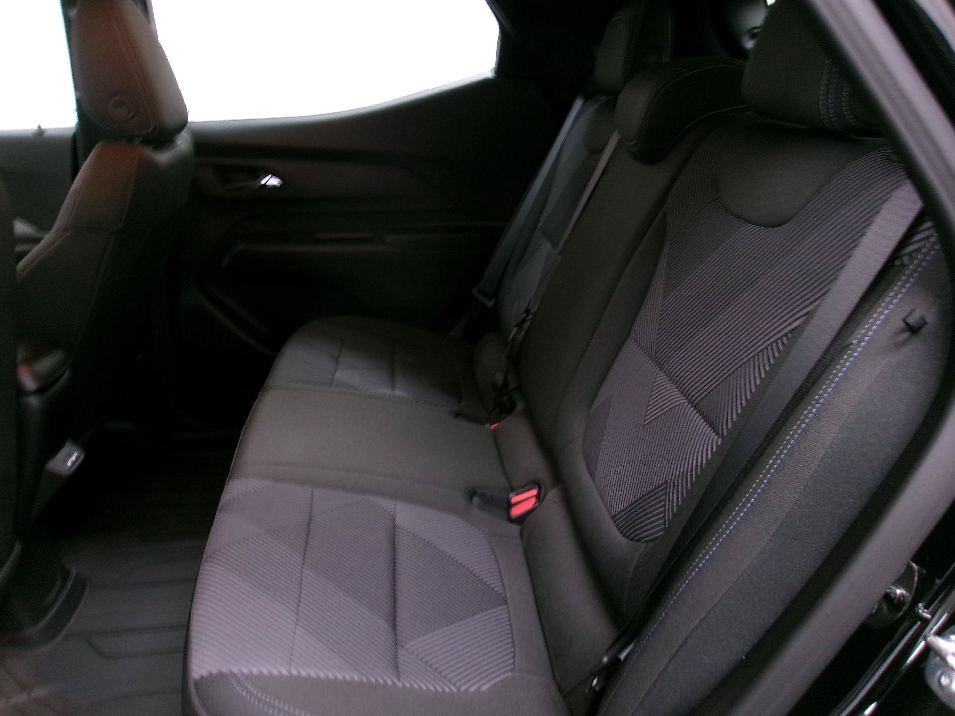 New 2027 Chevrolet Bolt LT w/ Comfort Package FWD image 8