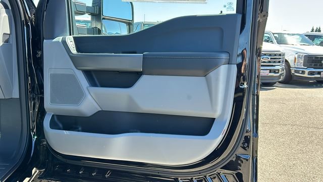 New 2026 Ford F250 XL w/ STX Appearance Package AWD/4WD image 10
