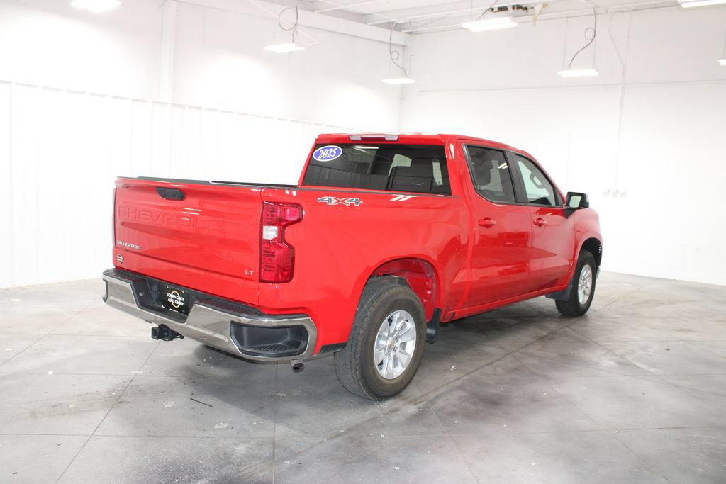 Used 2025 Chevrolet Silverado 1500 LT AWD/4WD image 9