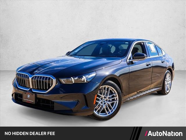 Certified 2024 BMW 530i xDrive w/ Convenience Package AWD/4WD image 1