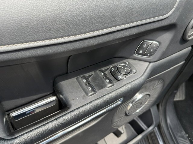 Used 2024 Ford Expedition XLT image 10