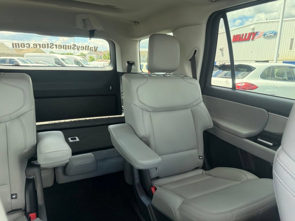 New 2026 Ford Expedition Active AWD/4WD image 66