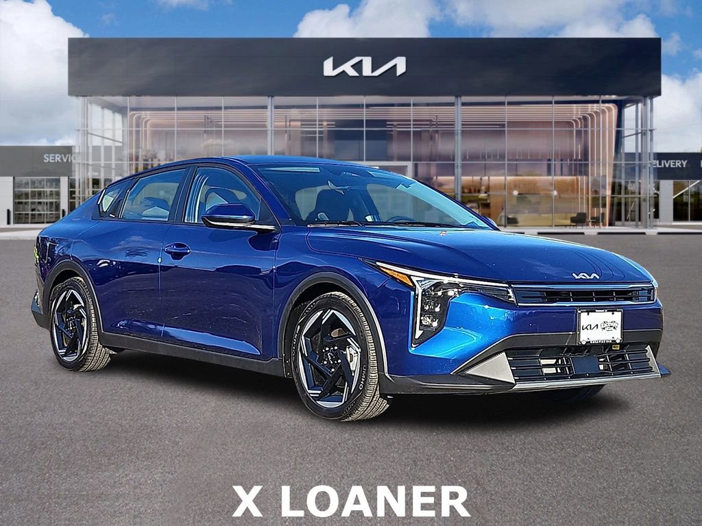Certified 2025 Kia K4 EX image 1