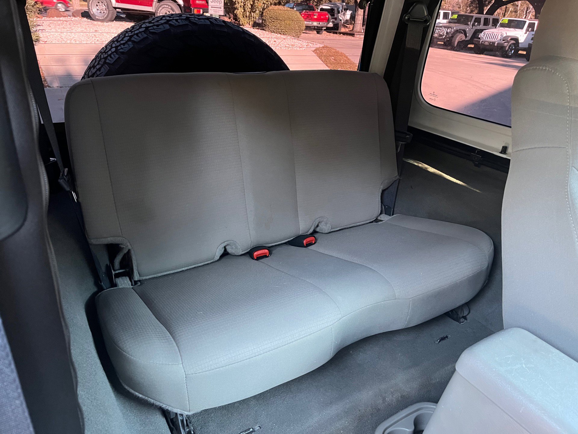 Used 2006 Jeep Wrangler X AWD/4WD image 32