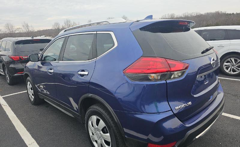 Used 2017 Nissan Rogue S w/ S Appearance Package image 5