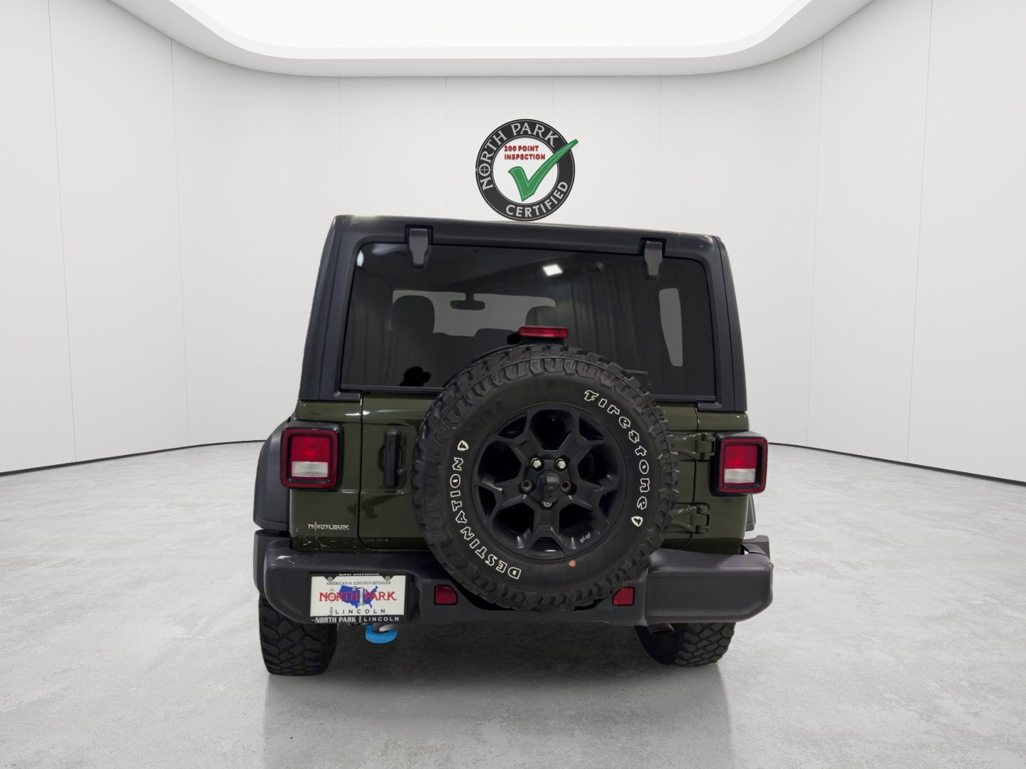 Used 2023 Jeep Wrangler Unlimited w/ Cold Weather Group AWD/4WD image 6
