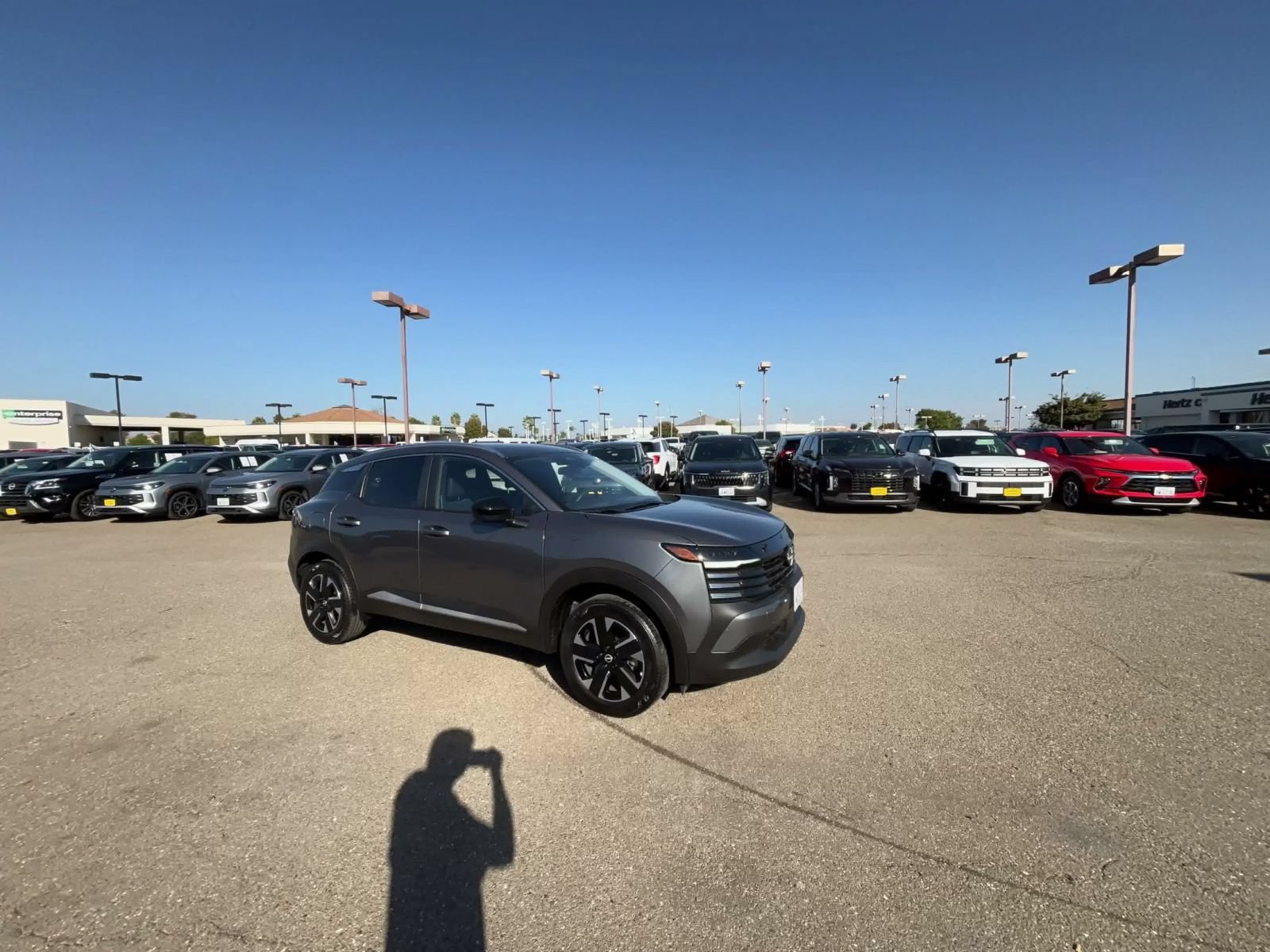 Used 2026 Nissan Kicks SV w/ Cold Weather Package AWD/4WD image 2