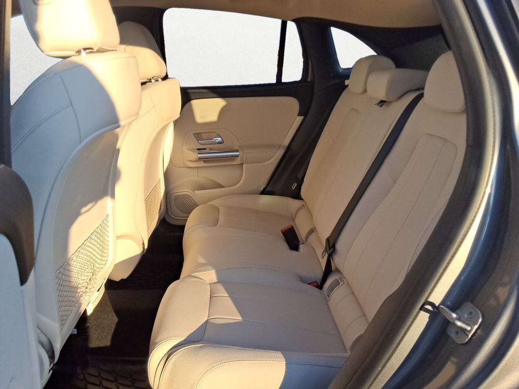 Certified 2023 Mercedes-Benz GLA 250 4MATIC image 16