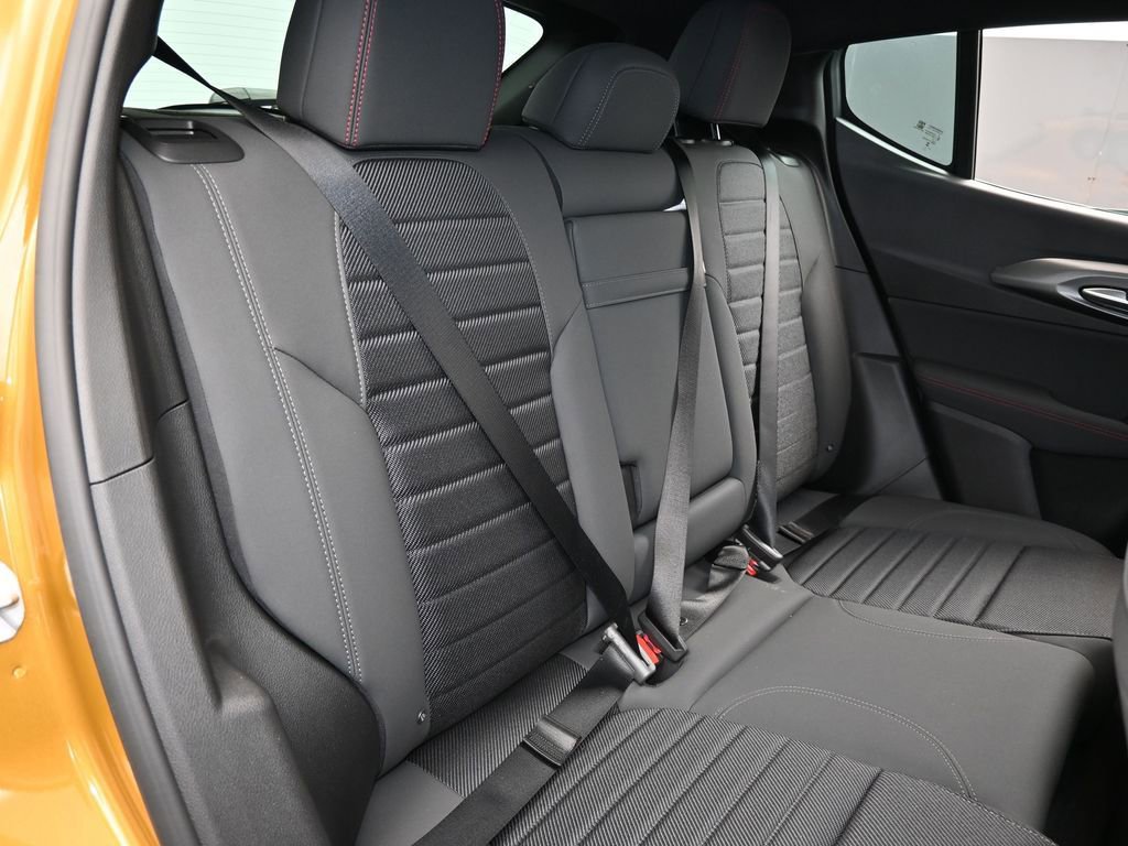 Used 2024 Dodge Hornet GT image 35