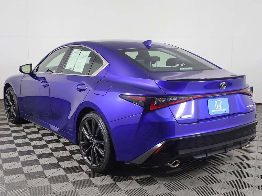 Used 2021 Lexus IS 350 F Sport w/ Accessory Package 2 AWD/4WD image 9