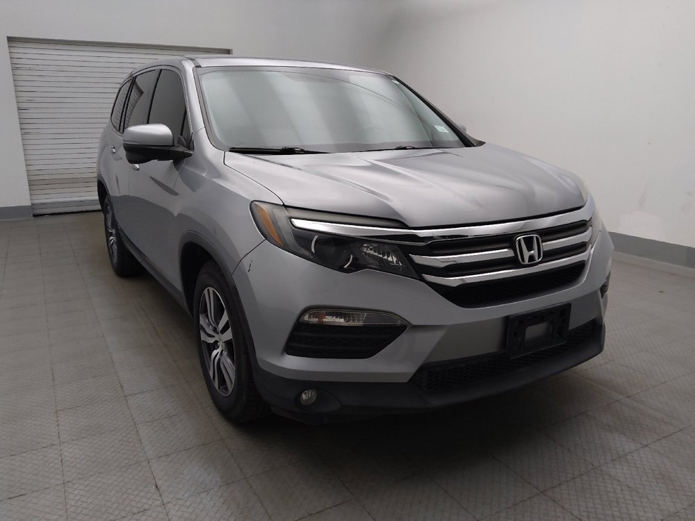 Used 2017 Honda Pilot EX image 14