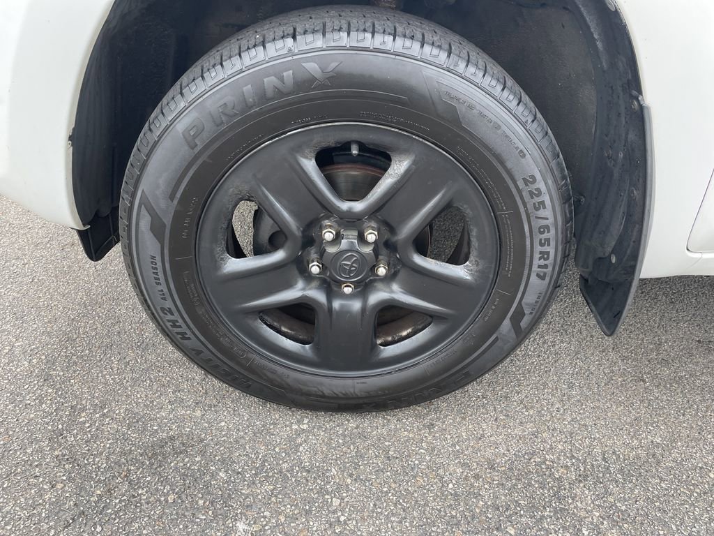 Used 2006 Toyota RAV4 2WD image 9