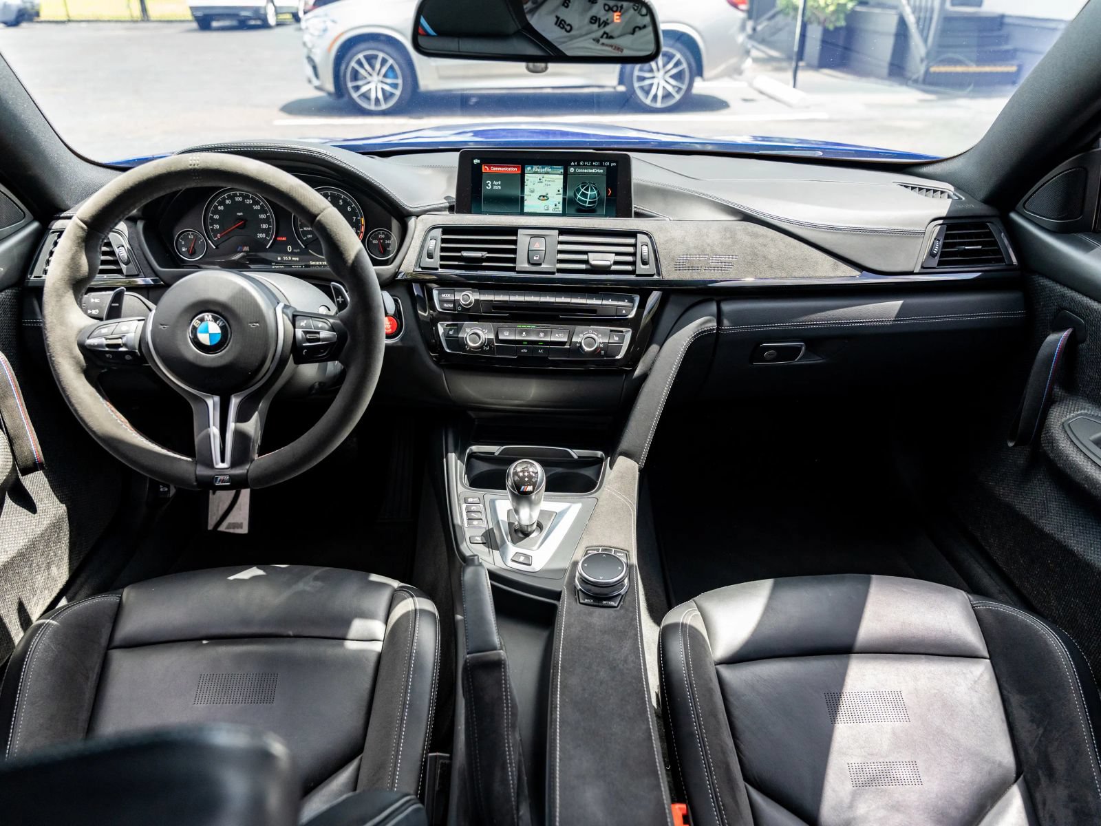 Used 2019 BMW M4 CS RWD image 13