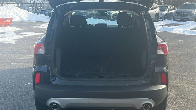 Used 2021 Ford Escape Titanium image 17