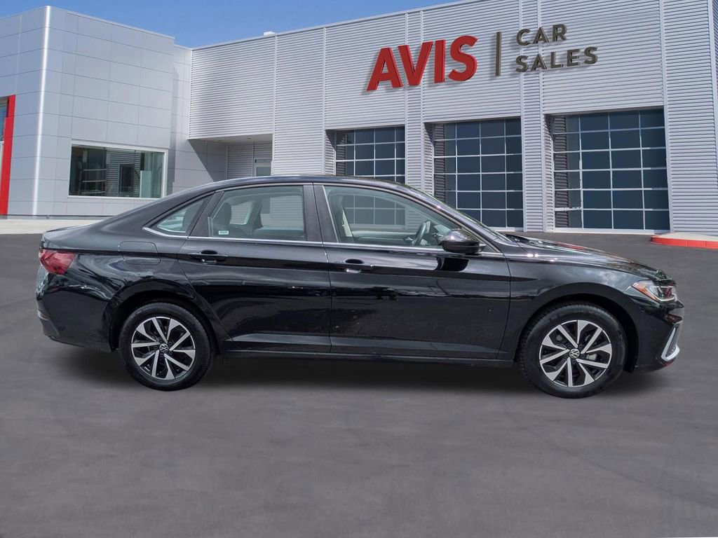 Used 2025 Volkswagen Jetta S FWD image 5