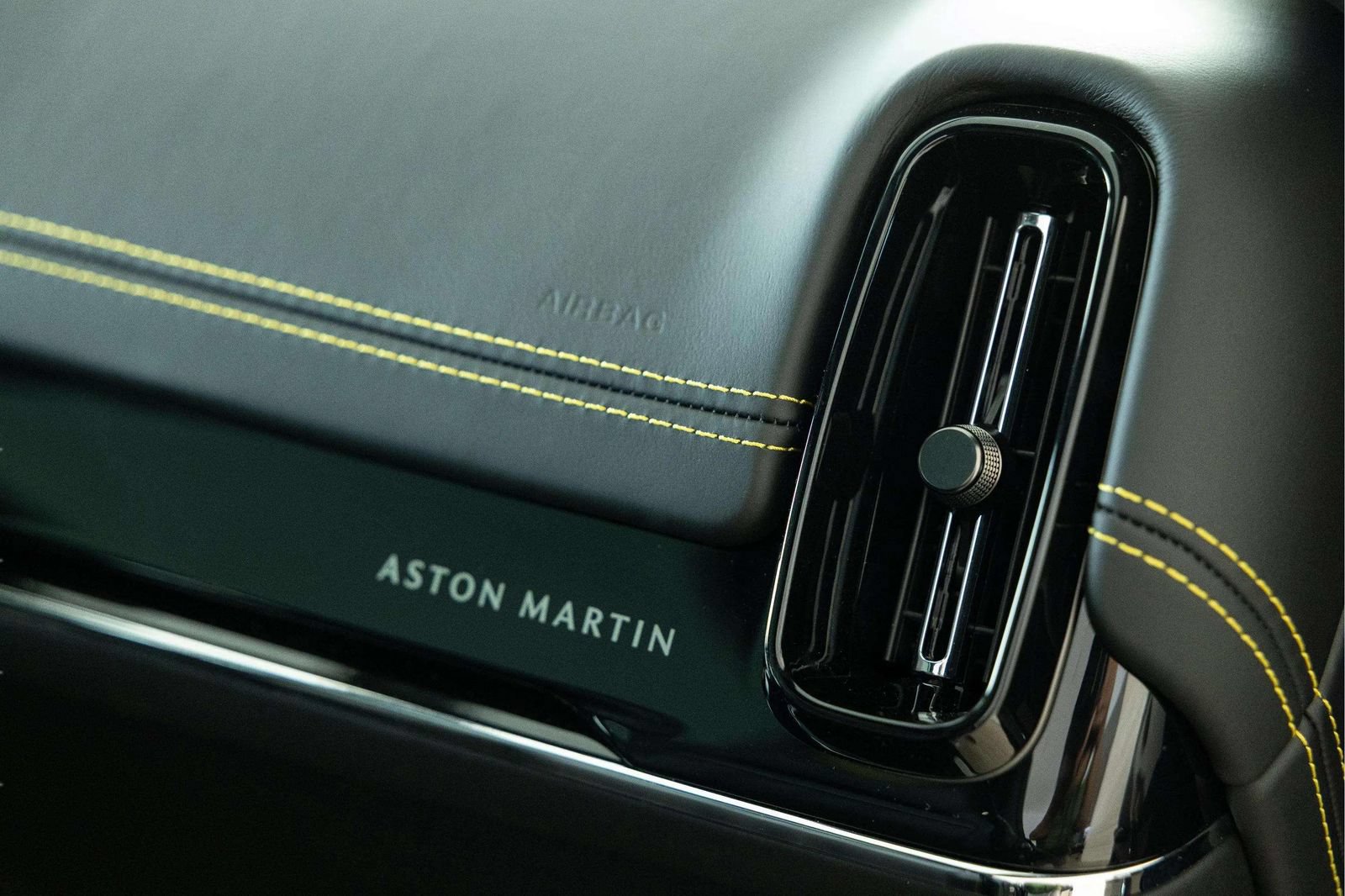 New 2026 Aston Martin DBX 707 AWD/4WD image 35