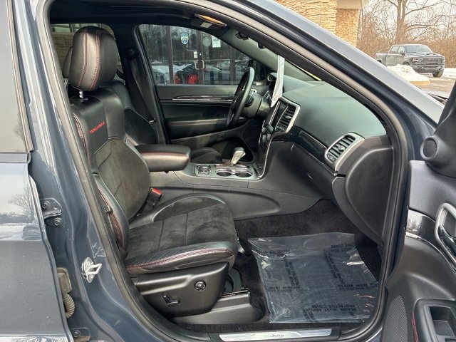 Used 2017 Jeep Grand Cherokee Trailhawk image 26