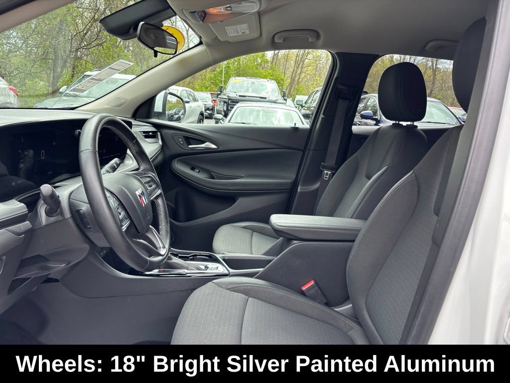 Used 2024 Buick Encore GX Preferred FWD image 9
