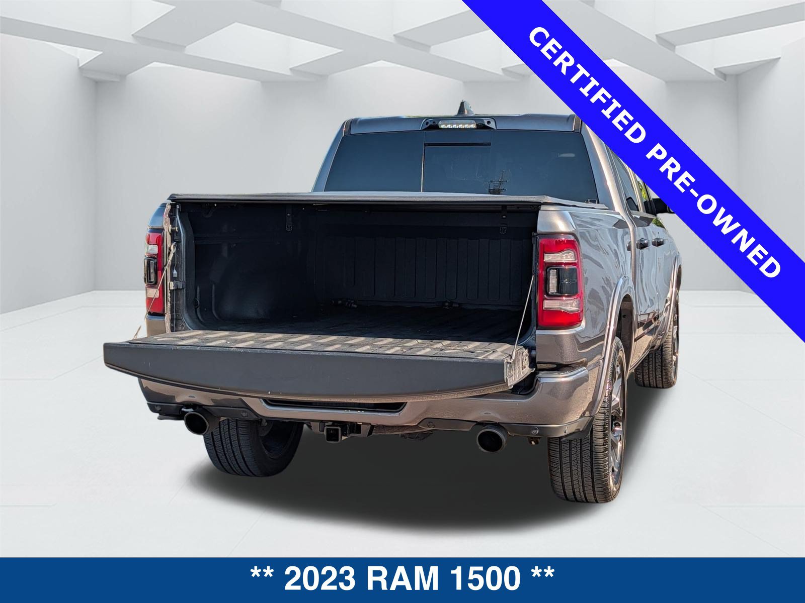 Used 2023 RAM 1500 Limited AWD/4WD image 14