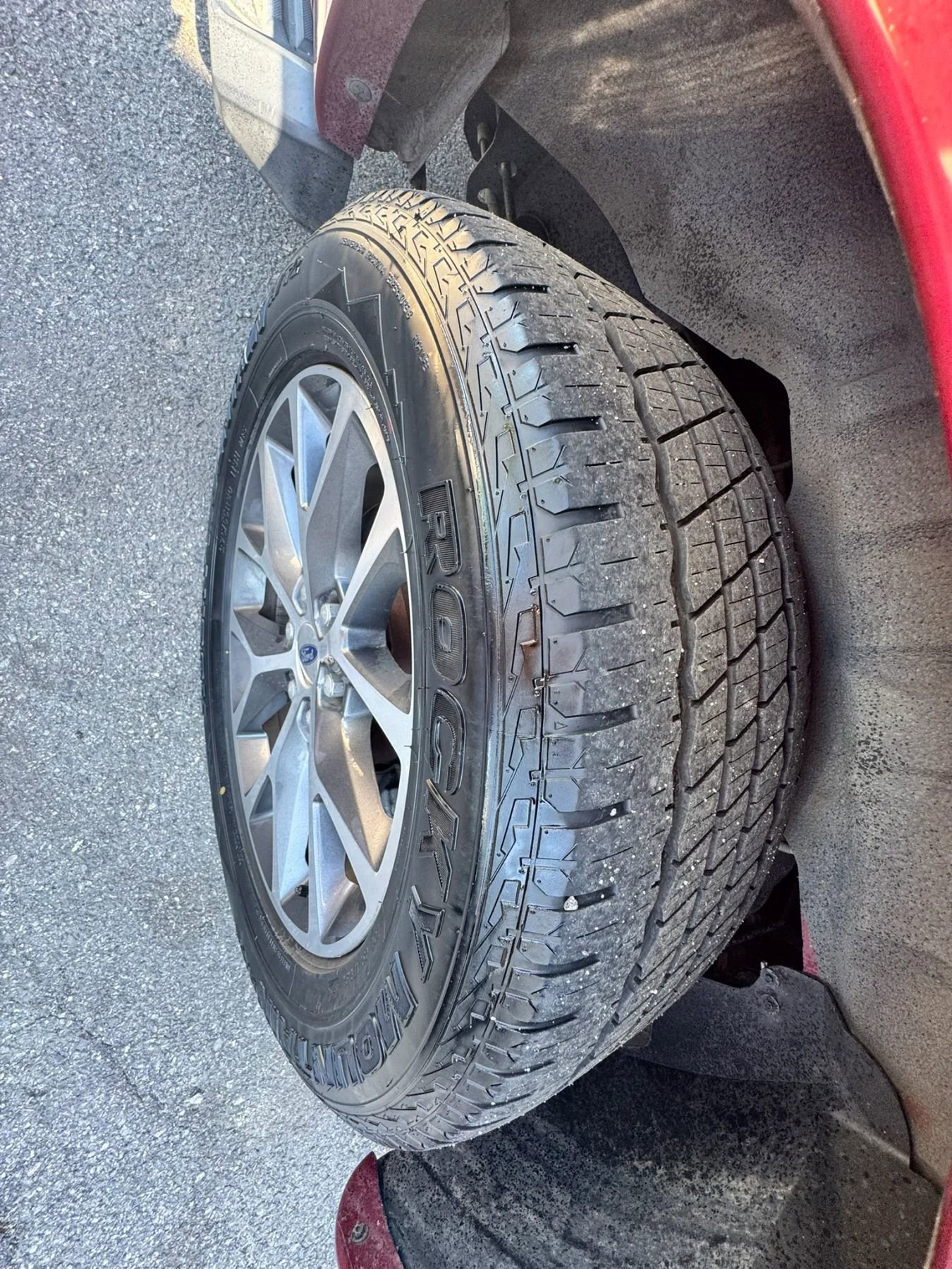 Used 2017 Ford Expedition EL XLT w/ Equipment Group 202A RWD image 32