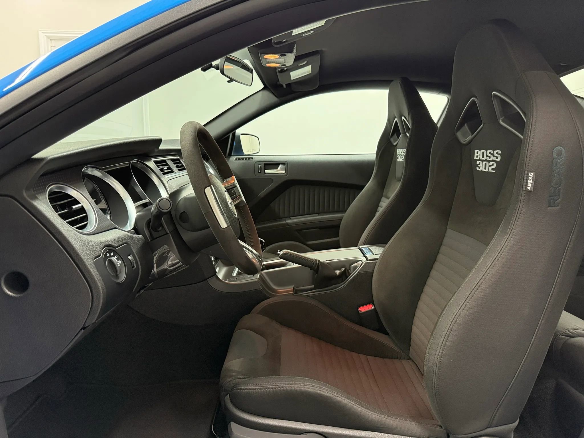 Used 2013 Ford Mustang Boss 302 RWD image 10