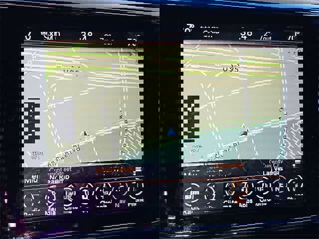 Used 2019 Jeep Grand Cherokee Altitude image 28