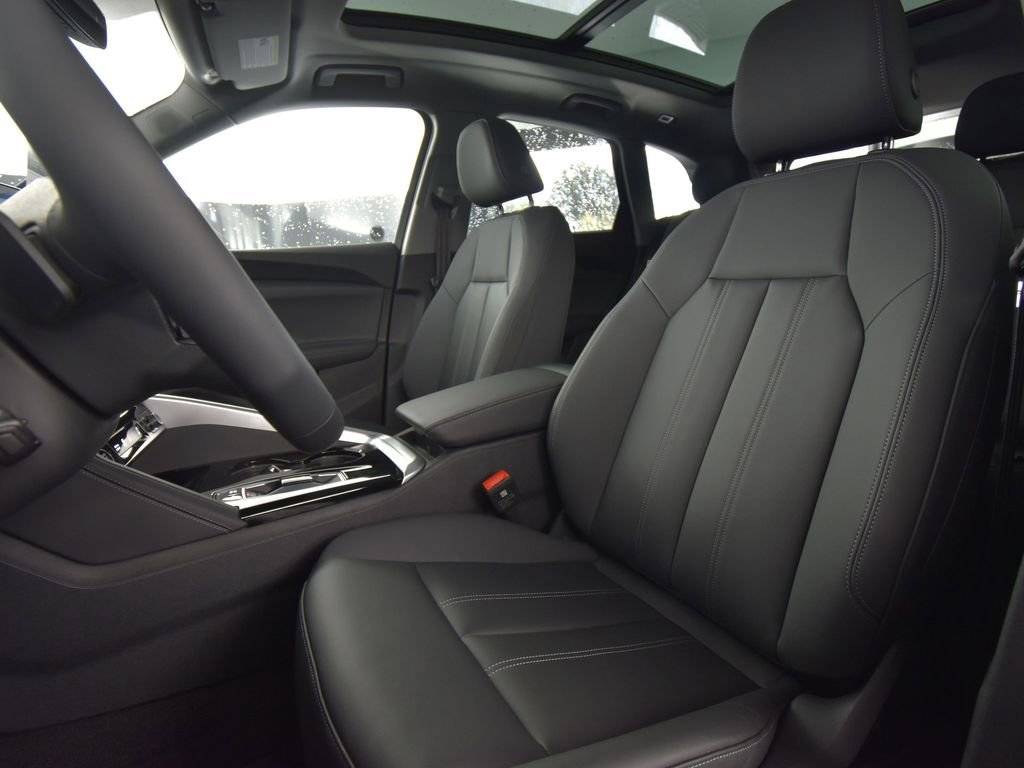 New 2025 Audi Q5 Premium Plus image 13