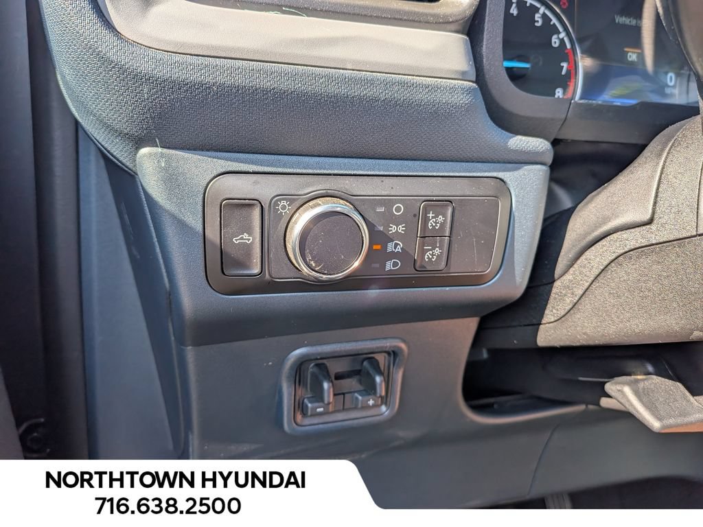 Used 2023 Ford Maverick Lariat w/ Lariat Luxury Package AWD/4WD image 25