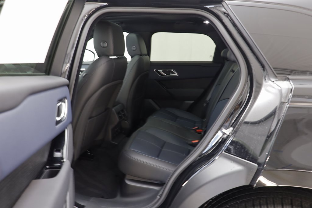 New 2026 Land Rover Range Rover Velar Dynamic SE image 14